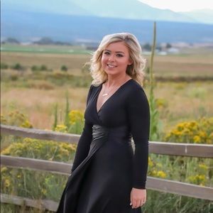 Black Anne Klein formal dress. Size 2